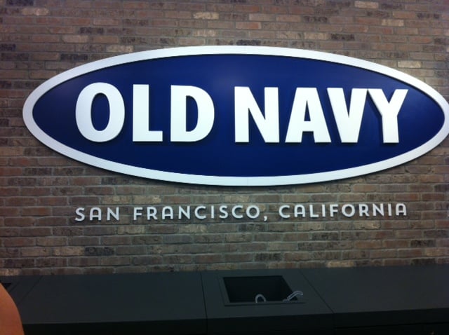 Old Navy Robson