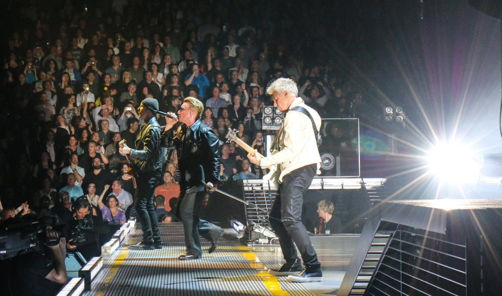 28 Photos Of U2 iNNOCENCE + eXPERIENCE Tour