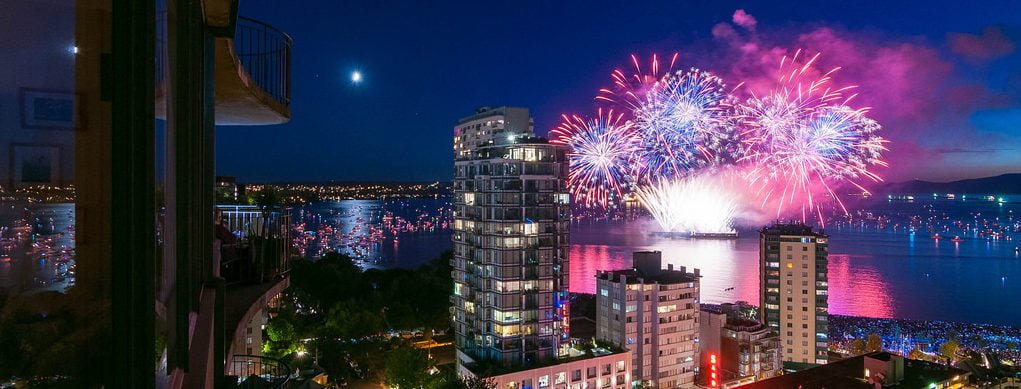 10 Best Spots To Watch Vancouver Celebration Of Lights Fireworks