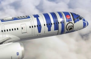 R2-D2 Dreamliner Jet Lands In Vancouver On Oct. 18