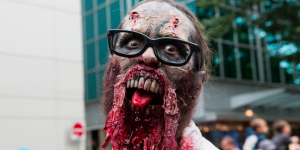 10 Freaky Photos From The Vancouver Zombie Walk 2015