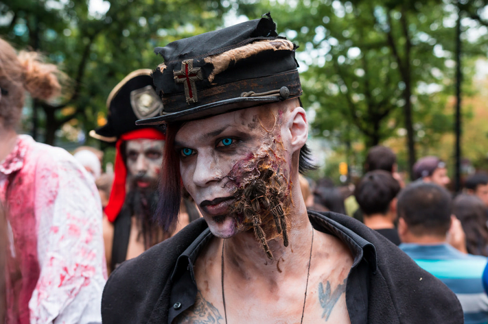 10 Freaky Photos From The Vancouver Zombie Walk 2015