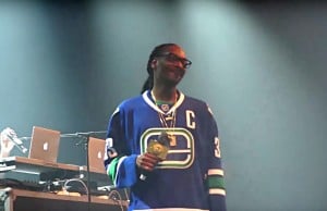 Snoop Dogg Performs In Vancouver Sporting A Canucks Jersey, Again