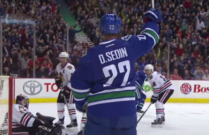 Sedins Lead Canucks Over Blackhawks