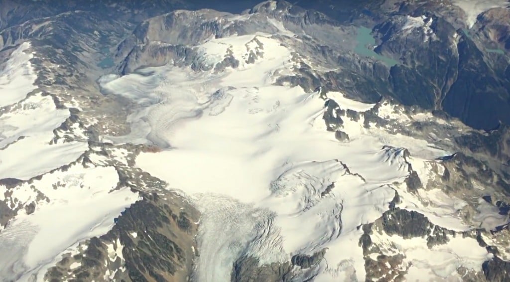 What It’s Like To Depart From Vancouver, Fly Over Rocky Mountains (Video)