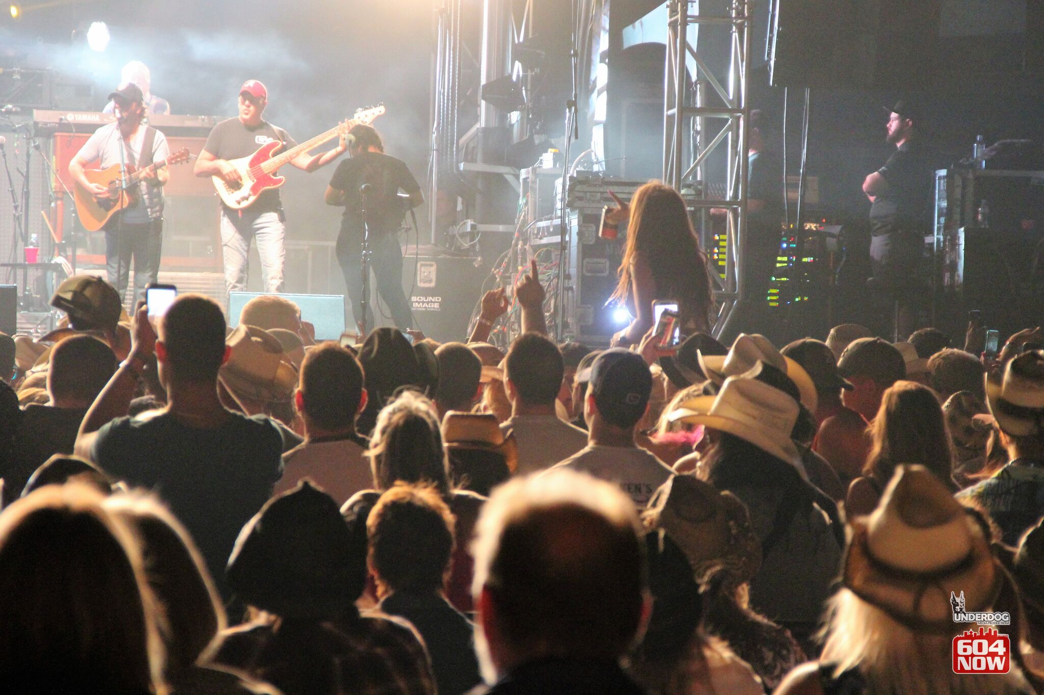 Rockin' River Country Music Fest