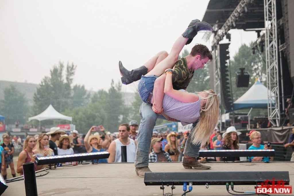 Rockin' River Country Music Fest