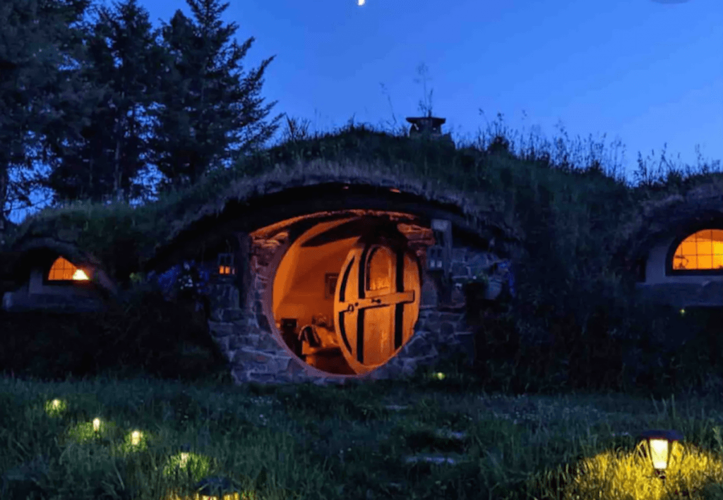 bc hobbit house