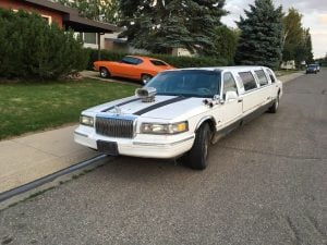 This Stretch Limo In BC Could Be Yours For Just $2,000 (PHOTOS)