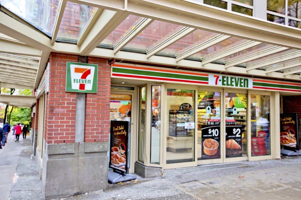 7-eleven store / 7-Eleven alcohol