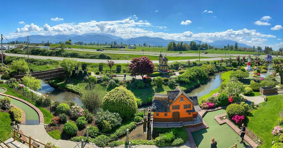 things to do vancouver - castle fun park