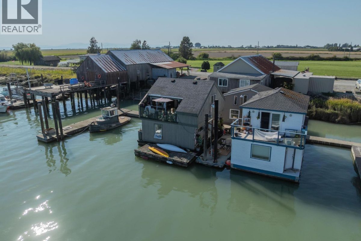 metro vancouver float homes