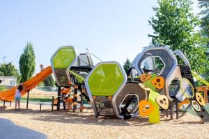 ash park playground vancouver